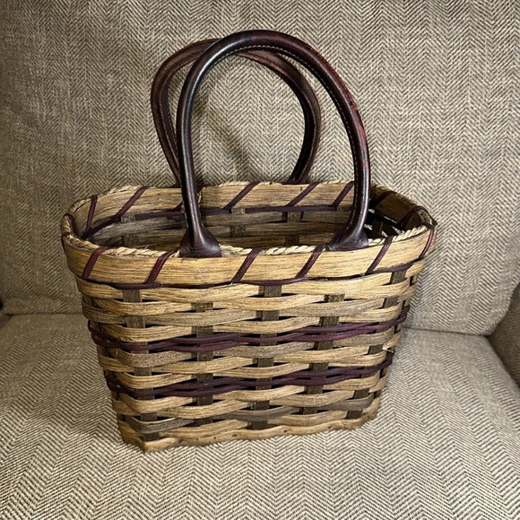 AMISH HANDMADE WOODEN LEATHER HANDLE CUSTOM MADE 8” BEAUTIFUL BASKET TOTE - Picture 2 of 13